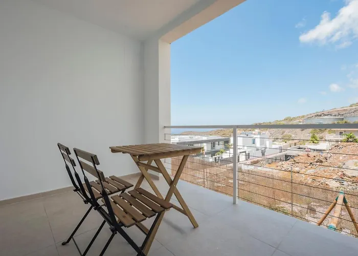 Vill'a&r Tenerife וילה *