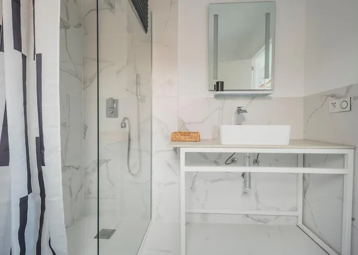 Vill'a&r Tenerife וילה *