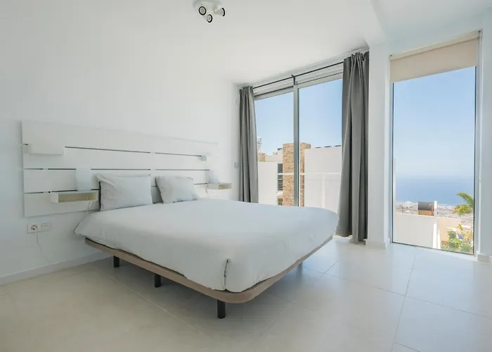 Vill'a&r Tenerife * 아데제